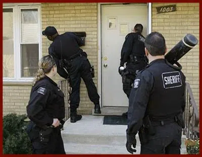 Locksmith Lock Store Newtown, CT 203-278-5069 - 17-eviction-service